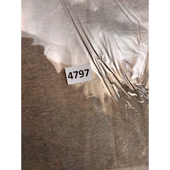 Men's Gap T-Shirt Size M Gray Short Sleeve Pocket Tee - Picture 9 of 9